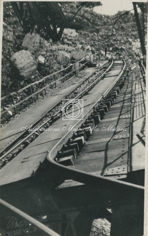 Binari ferroviari del ponte di Borgo Val di Taro