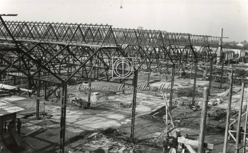 Capannoni in costruzione