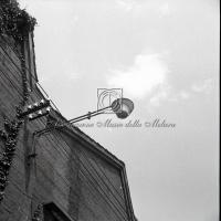 Sirena all'esterno dello stabilimento